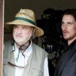 Terrence Malick con Christian Bale sul set di Knight of Cups